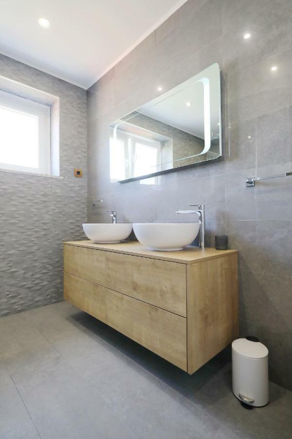 Harbour Apartment Sea View ซาดาร์ ภายนอก รูปภาพ